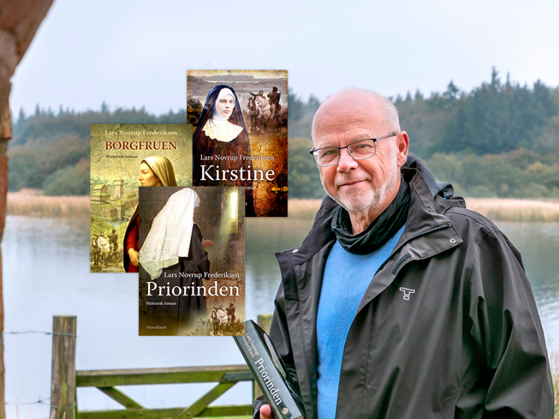 Forfatter Lars Novrup med Frederiksen og de historiske romaner Kirstine, Priorinden og Borgfruen.